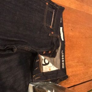 Men’s gap 1969 button fly jeans 32X34